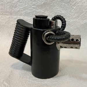 Robert Snyder
Black Blowtorch
Wheel-thrown and hand-built porcelain fired to cone 5 then luster fired with silver luster.
$3,000.
perpetuitypottery.com Robert Snyder - Black Blowtorch