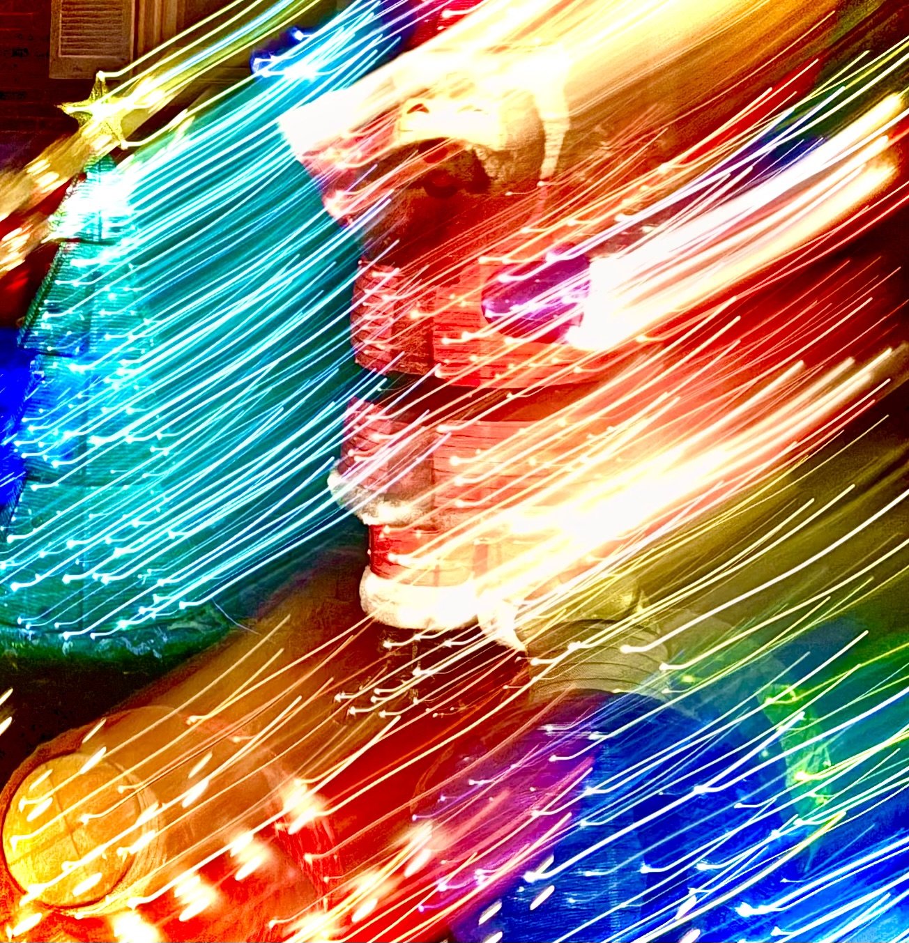 Paula Poda - Arrival of the Christmas Spirit